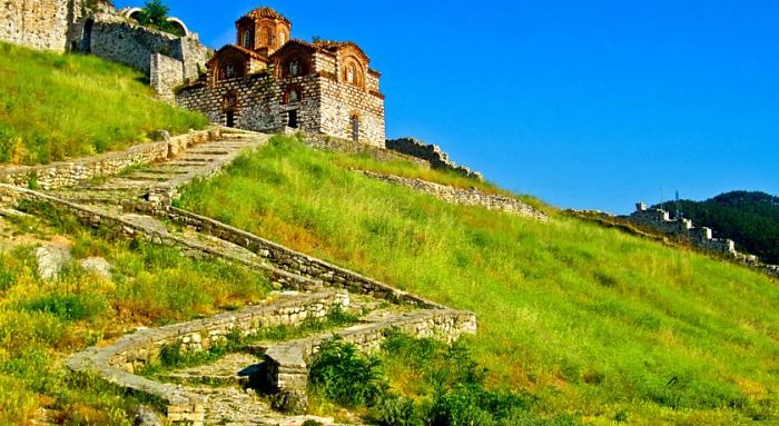 Cosa vedere a Berat: la Chiesa della S. Trinità Cosa vedere a Berat: la Chiesa della S. Trinità