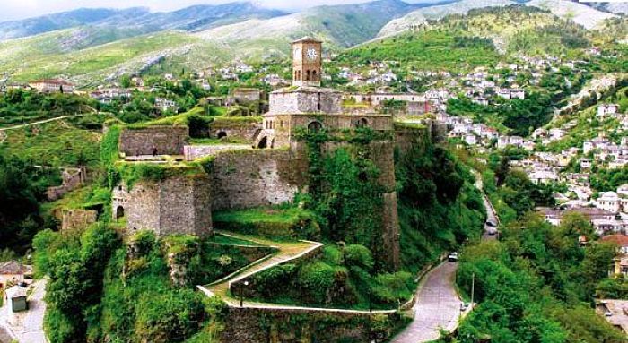 Cosa vedere in Albania: Cittadella di Gjirokastra