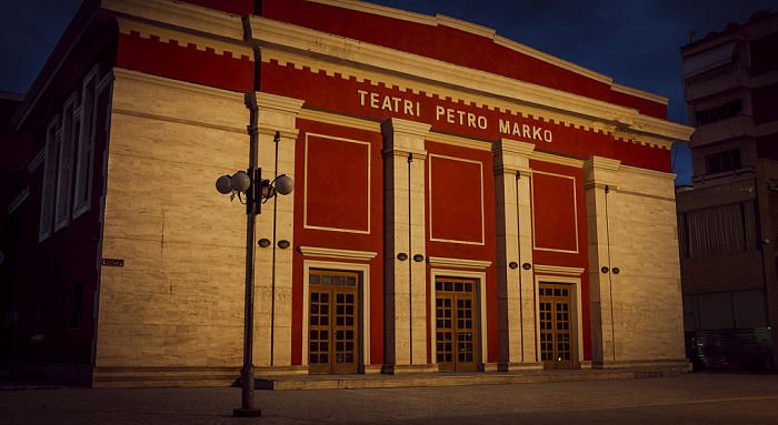 Cosa vedere a Valona: il Teatro Petro Marko