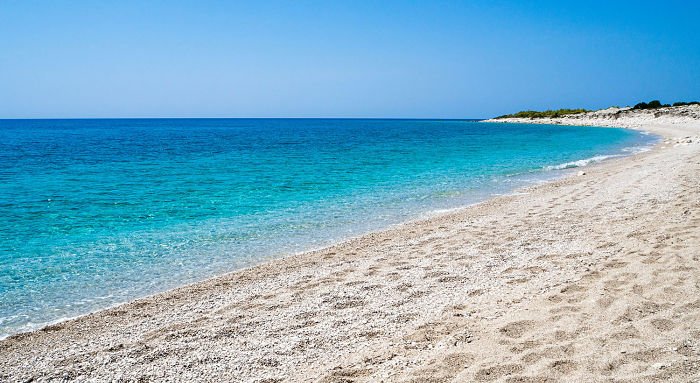 Valona mare: la spiaggia di Palasë